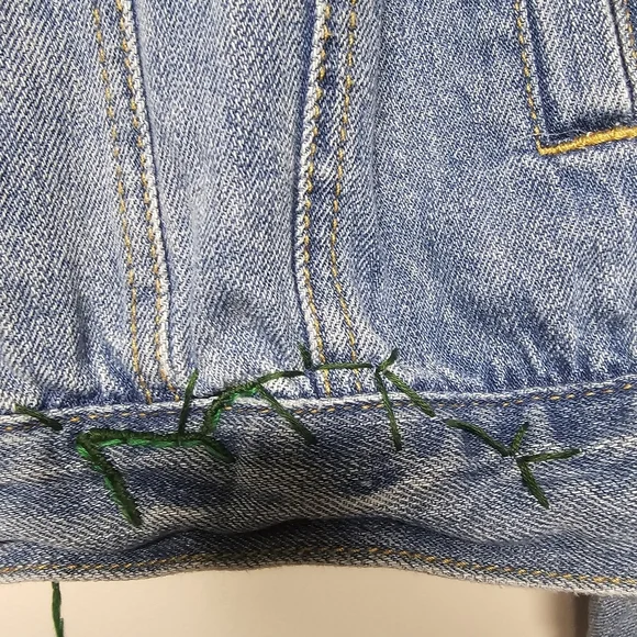 Forever 21 Denim Jean Jacket Hand Embroidery Peace Flowers Boho - Picture 8 of 8